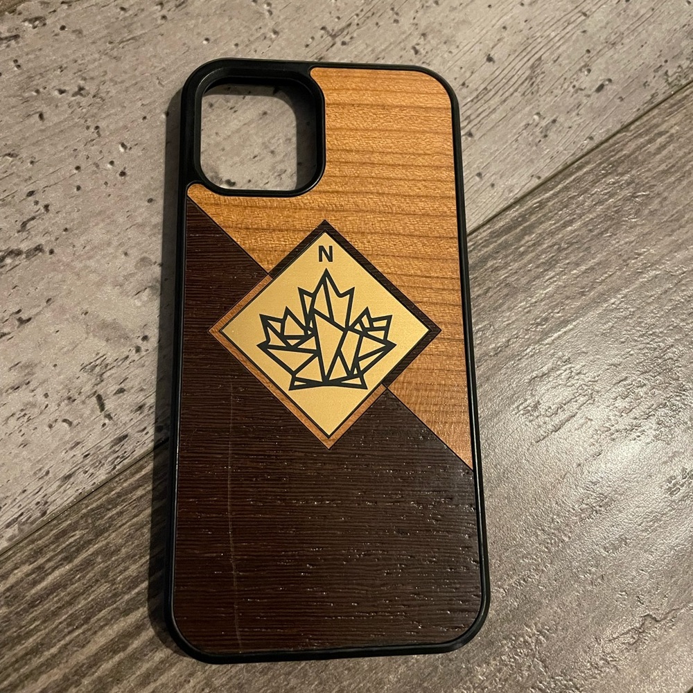 Wood case for iPhone 12/12pro from Keyway